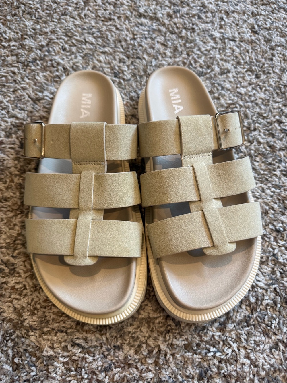 MIA Sandals - Picture 1 of 4